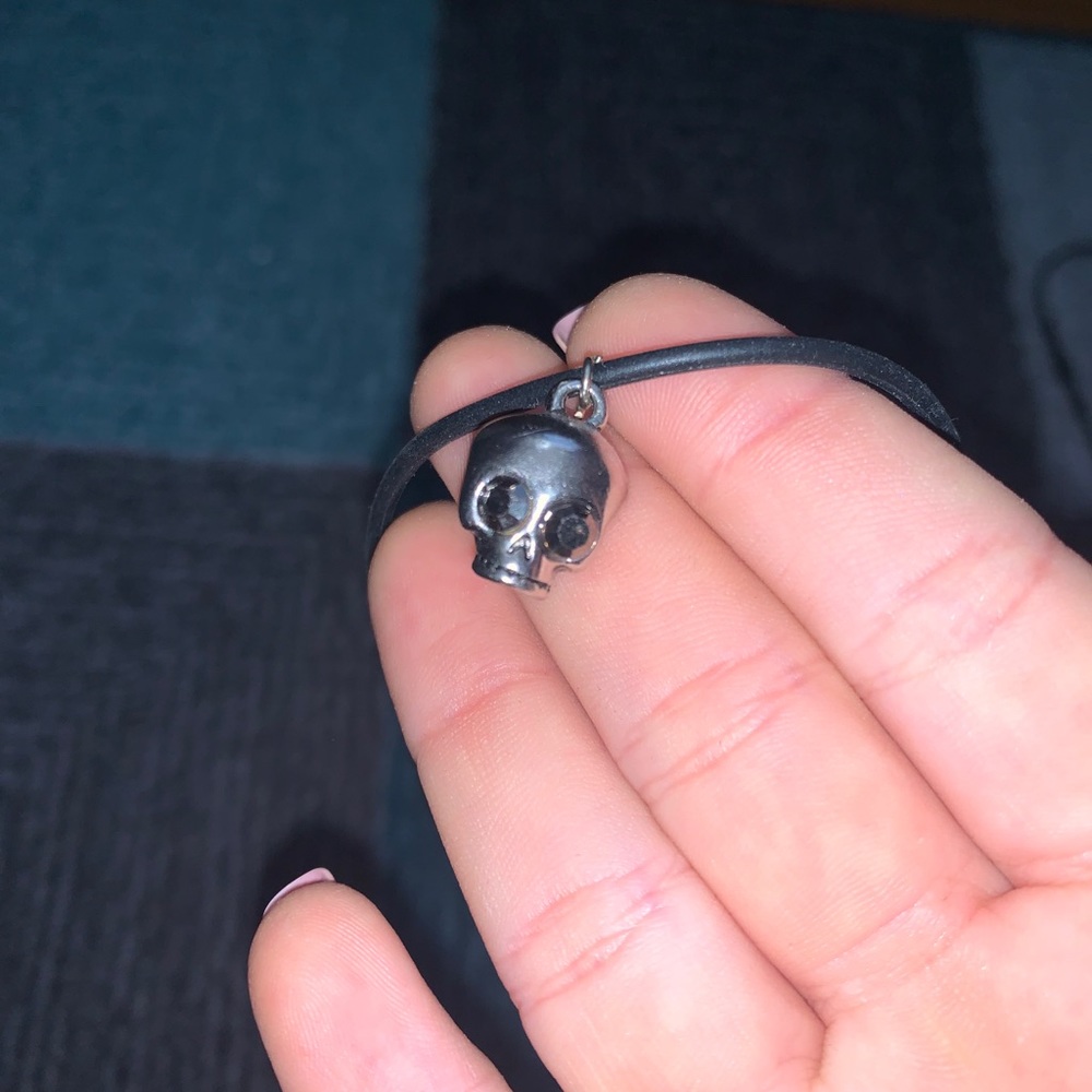 Skull necklace